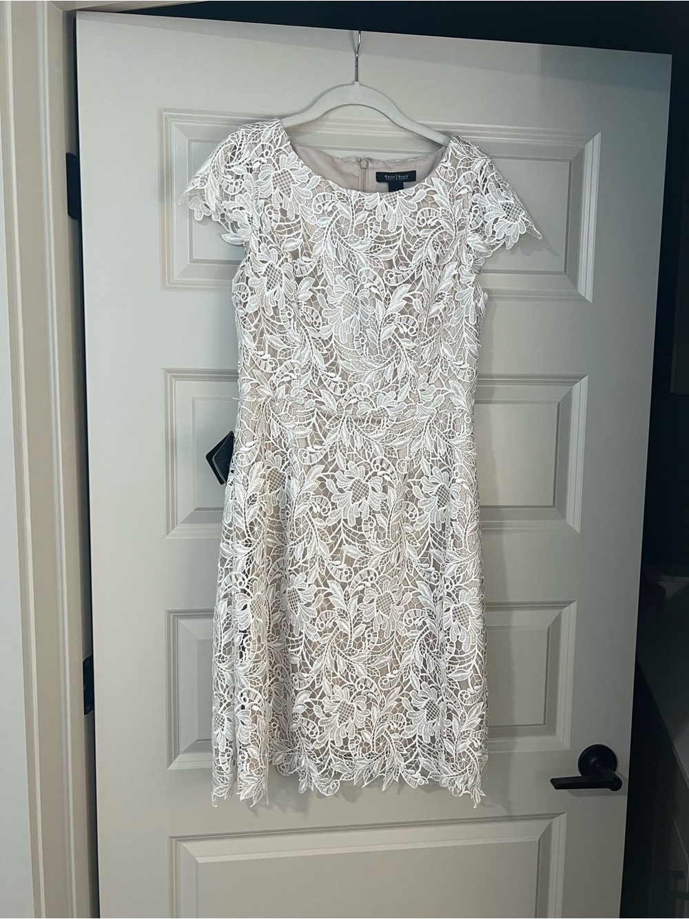 White House Black Market White Floral Lace Cap-Sleeve Dress